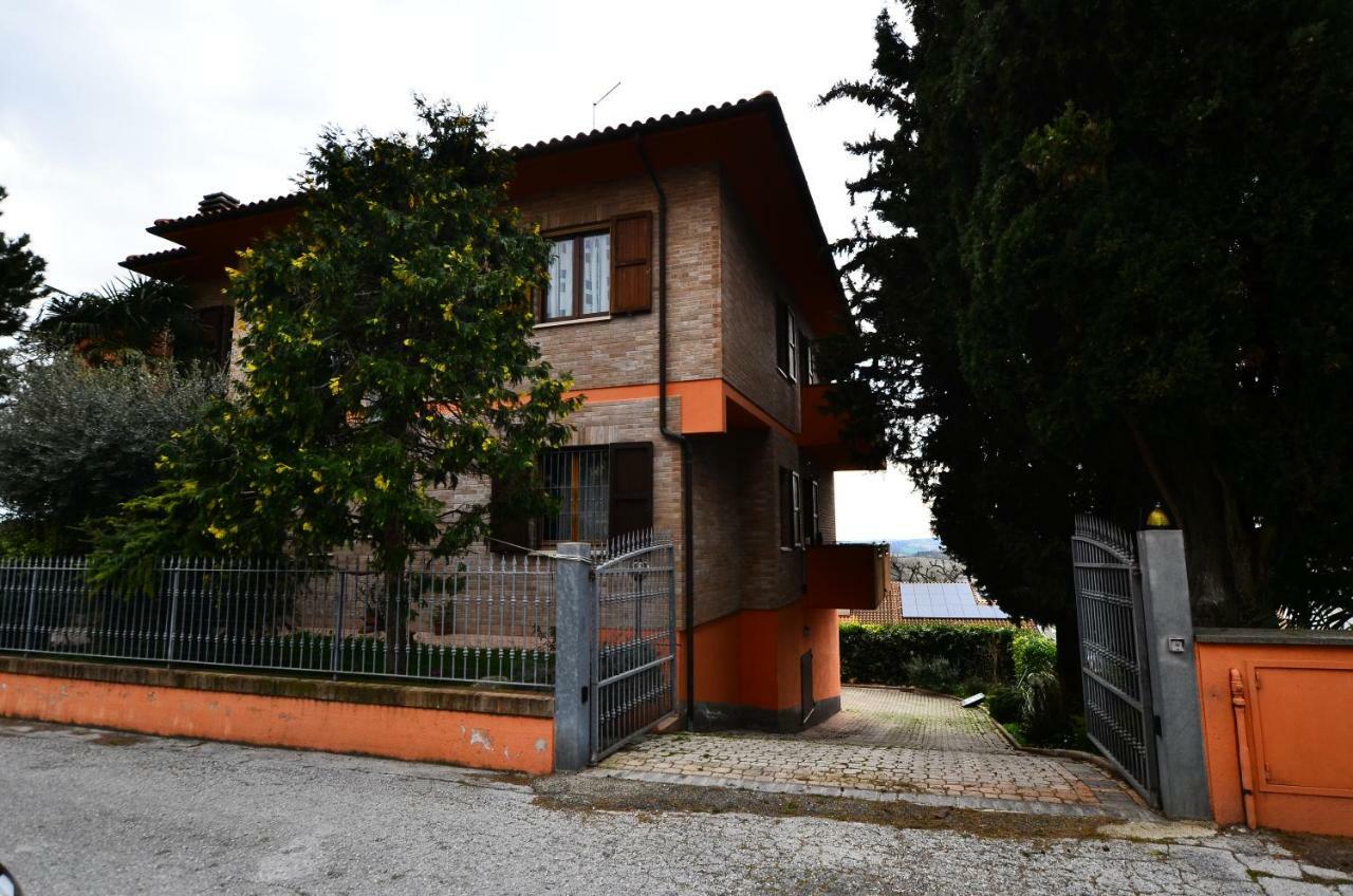 Villa La Violetta Camerano Exterior foto